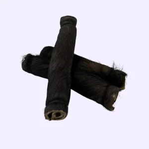Combatl_ennuiengardantvotrechienoccupes-2025-09-22T222703.012.pngv1758573016 Rouleau de Peau de Buffle avec Poils – 30 cm (1 pièce)