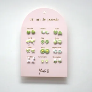 YB-500-227.webp Boucles d’oreilles Un an de poésie Verte 12 Paires