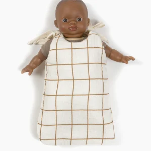 minikane-collection-dressing-vetements-accessoires-meubles-poupees_babies-28-cm-turbulette-en-coton-double-gaze-a-carreaux-aldo.jpgv1709128682 Babies - Turbulette à nouettes à carreaux Aldo
